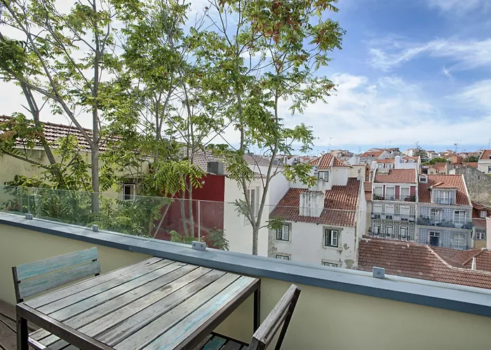 Dear Lisbon - Charming House Bed & Breakfast